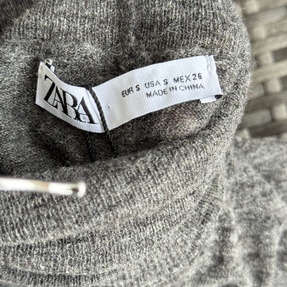ZARA Women’s Turtleneck Sweater Gray Size S Alpaca Wool Blend NWT - Picture 9 of 10